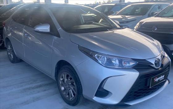 TOYOTA YARIS 1.5 16V FLEX XL MULTIDRIVE TOYOTA YARIS 1.5 16V FLEX XL MULTIDRIVE